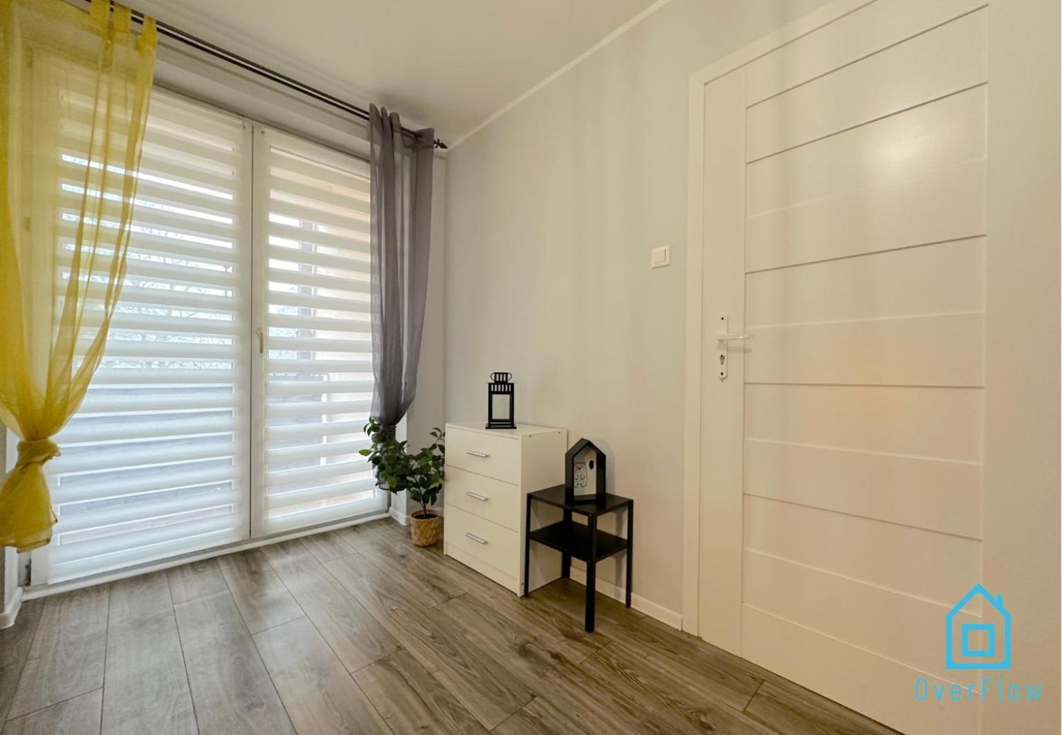 Spacious Room กดัญสก์ ภายนอก รูปภาพ